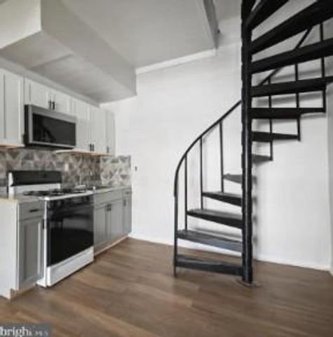 6616 WOODLAND AVE, Philadelphia, PA 19142