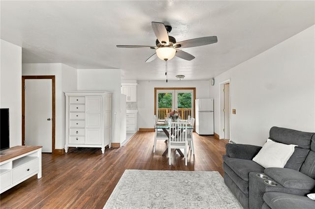 11 Dupont Circle, North Kingstown, RI 02852