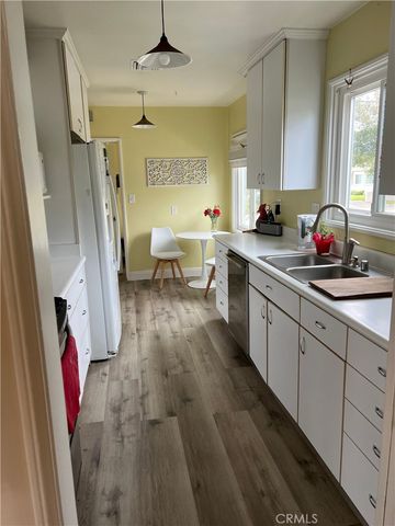 2539 Santiago, Santa Ana, CA 92706