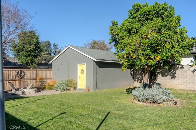 2539 Santiago, Santa Ana, CA 92706