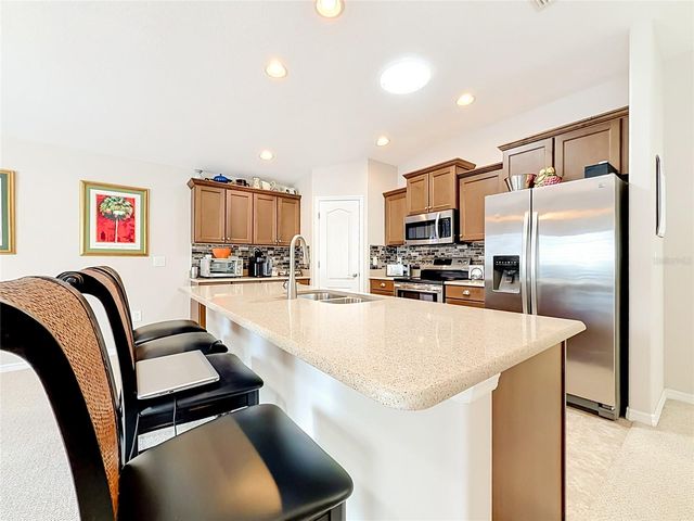 27132 ROANOKE DRIVE, Leesburg, FL 34748