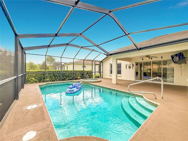 27132 ROANOKE DRIVE, Leesburg, FL 34748