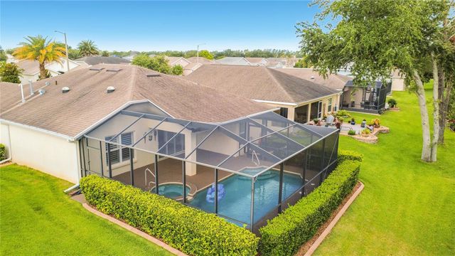 27132 ROANOKE DRIVE, Leesburg, FL 34748