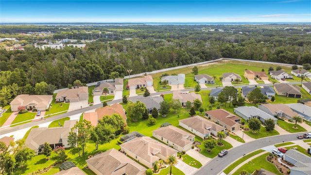 27132 ROANOKE DRIVE, Leesburg, FL 34748