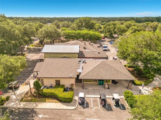 27132 ROANOKE DRIVE, Leesburg, FL 34748