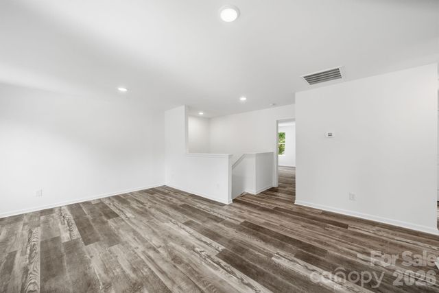 7813 E Lane Drive, Charlotte, NC 28212