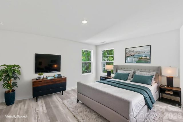 7813 E Lane Drive, Charlotte, NC 28212