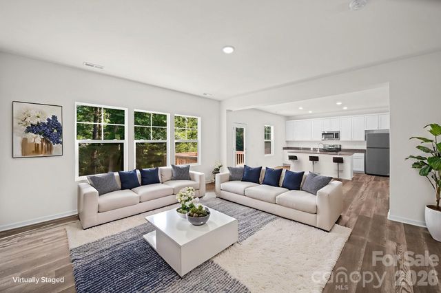 7813 E Lane Drive, Charlotte, NC 28212