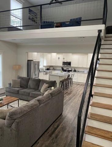 190 Joan Street, Zavalla, TX 75980