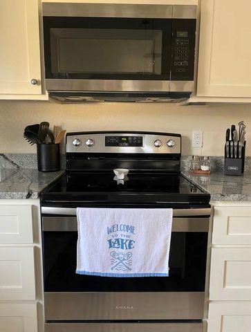 190 Joan Street, Zavalla, TX 75980