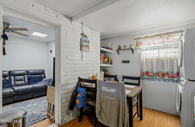 10540 Socorro Road, Socorro, TX 79927