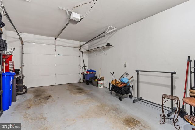 121 CHANTILLY CT, Hagerstown, MD 21740