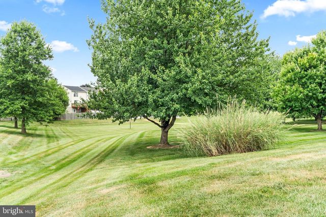 121 CHANTILLY CT, Hagerstown, MD 21740