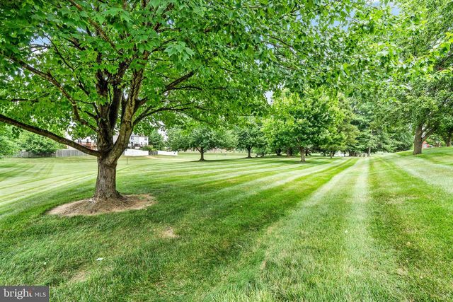 121 CHANTILLY CT, Hagerstown, MD 21740