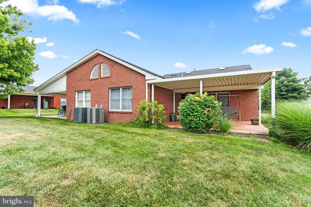 121 CHANTILLY CT, Hagerstown, MD 21740