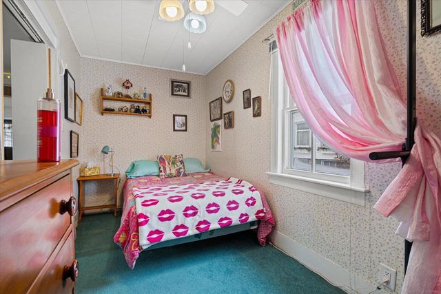 820 N 8th STREET, Manitowoc, WI 54220