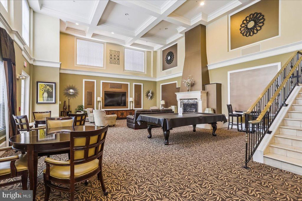 Image 36 of property listing at 11750 OLD GEORGETOWN #2136, North Bethesda, MD 20852