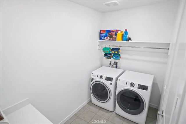 27410 N Merlin 205, Valencia, CA 91381