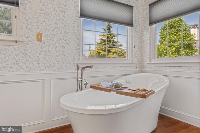 1404 WEATHERLY CT, West Deptford, NJ 08086