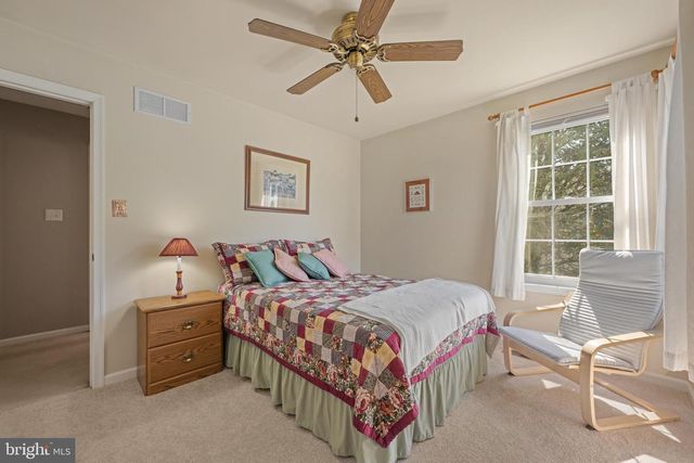 1404 WEATHERLY CT, West Deptford, NJ 08086