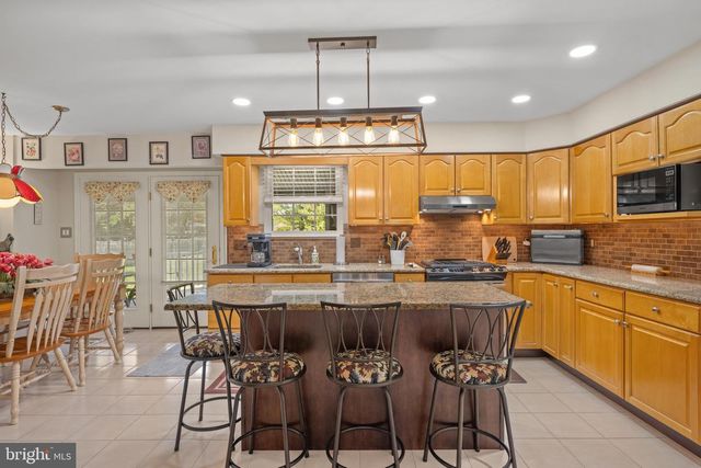 1404 WEATHERLY CT, West Deptford, NJ 08086