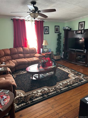 3643 Paulding Avenue, Bronx, NY 10469
