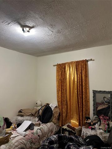 3643 Paulding Avenue, Bronx, NY 10469