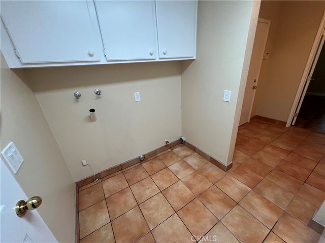 2664 La Morada, Rialto, CA 92377