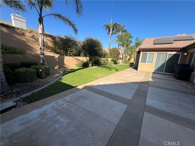 2664 La Morada, Rialto, CA 92377