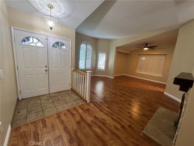 2664 La Morada, Rialto, CA 92377