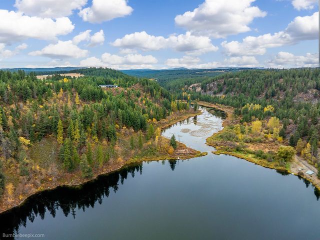 xx N Chain Lake Rd, Elk, WA 99009