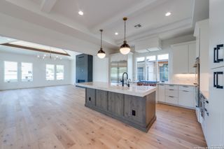 405 Oak Park Dr Unit A, Boerne, TX 78006