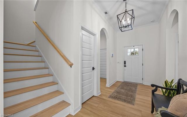 5227 Sunny Brook Court, Clemmons, NC 27012