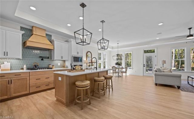 5227 Sunny Brook Court, Clemmons, NC 27012