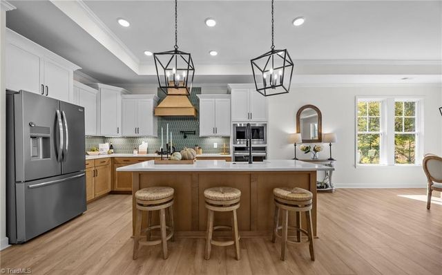 5227 Sunny Brook Court, Clemmons, NC 27012