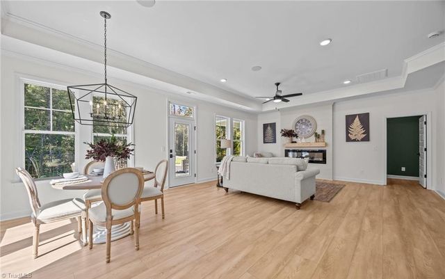 5227 Sunny Brook Court, Clemmons, NC 27012