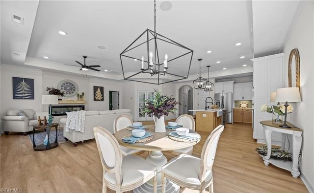 5227 Sunny Brook Court, Clemmons, NC 27012