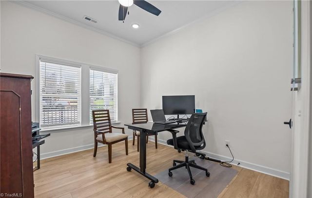 5227 Sunny Brook Court, Clemmons, NC 27012