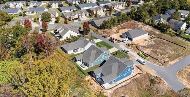 5227 Sunny Brook Court, Clemmons, NC 27012