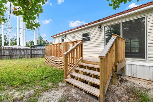 244 Paschel Avenue, Mary Esther, FL 32569