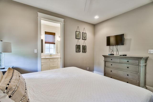 165 Sand Oaks Circle, Santa Rosa Beach, FL 32459