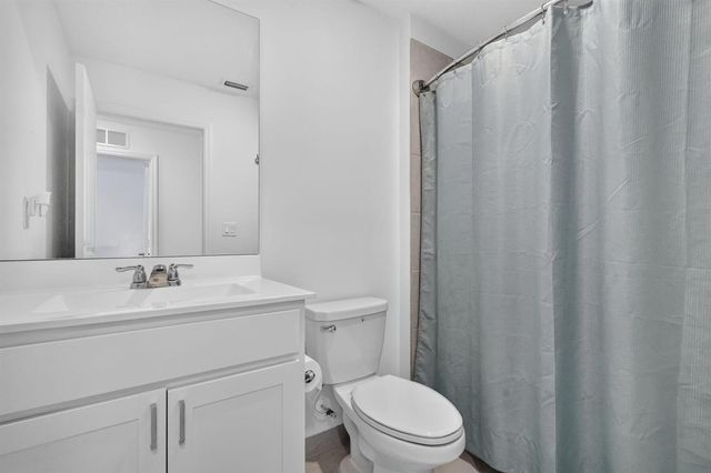 4168 Lagoon Shore Drive, Lake Worth, FL 33467