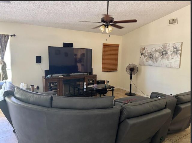 1942 SW Susset Lane, Port St Lucie, FL 34953