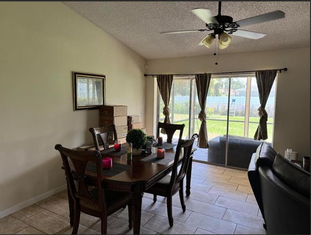 1942 SW Susset Lane, Port St Lucie, FL 34953