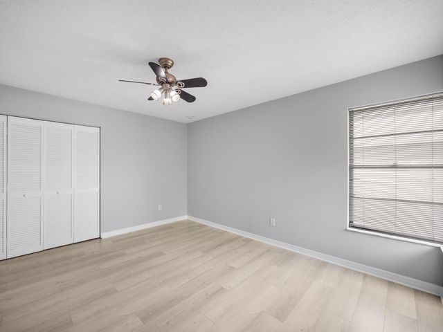 1409 SW Aachen Avenue, Port St Lucie, FL 34953