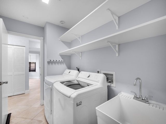 1409 SW Aachen Avenue, Port St Lucie, FL 34953
