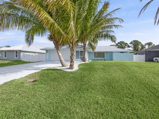 1409 SW Aachen Avenue, Port St Lucie, FL 34953