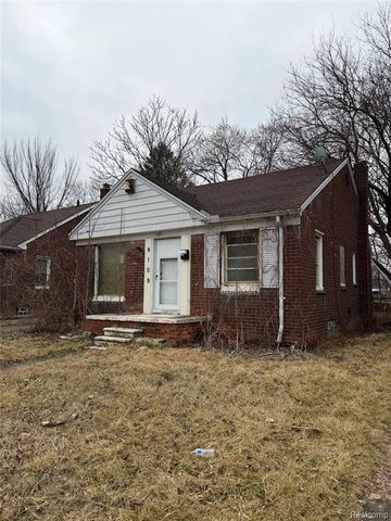9109 Stahelin Avenue, Detroit, MI 48228