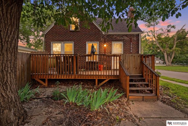 2000 N 32Nd Street, Lincoln, NE 68503