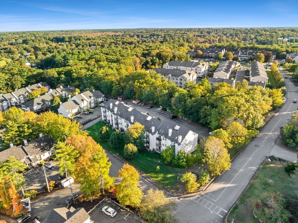 122 Tall Oaks Drive N, Weymouth, MA 02190